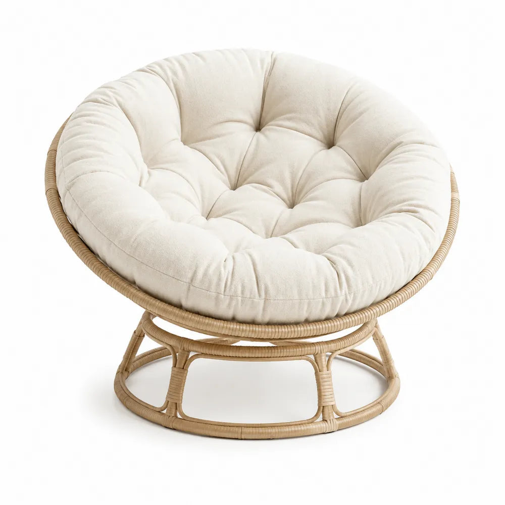 Sedia papasan in rattan con cuscino in tessuto beige